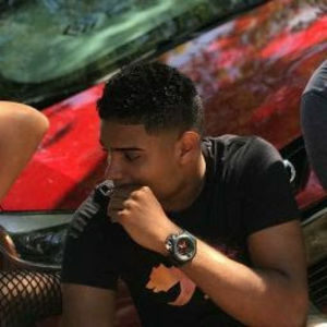 Meet your Posher, Luis